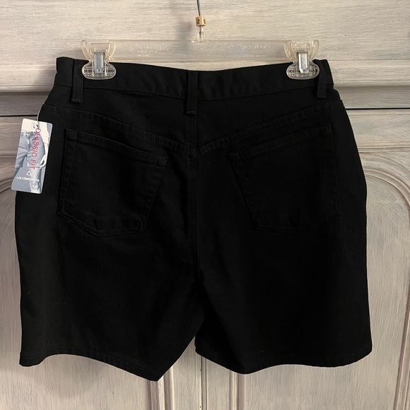 Vintage 90’s Liz Claiborne Black Denim Classic Fit Mom Shorts - Picture 7 of 9